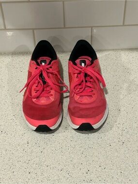 Nike Girls Pink Running Sneakers, Size 4.5Y